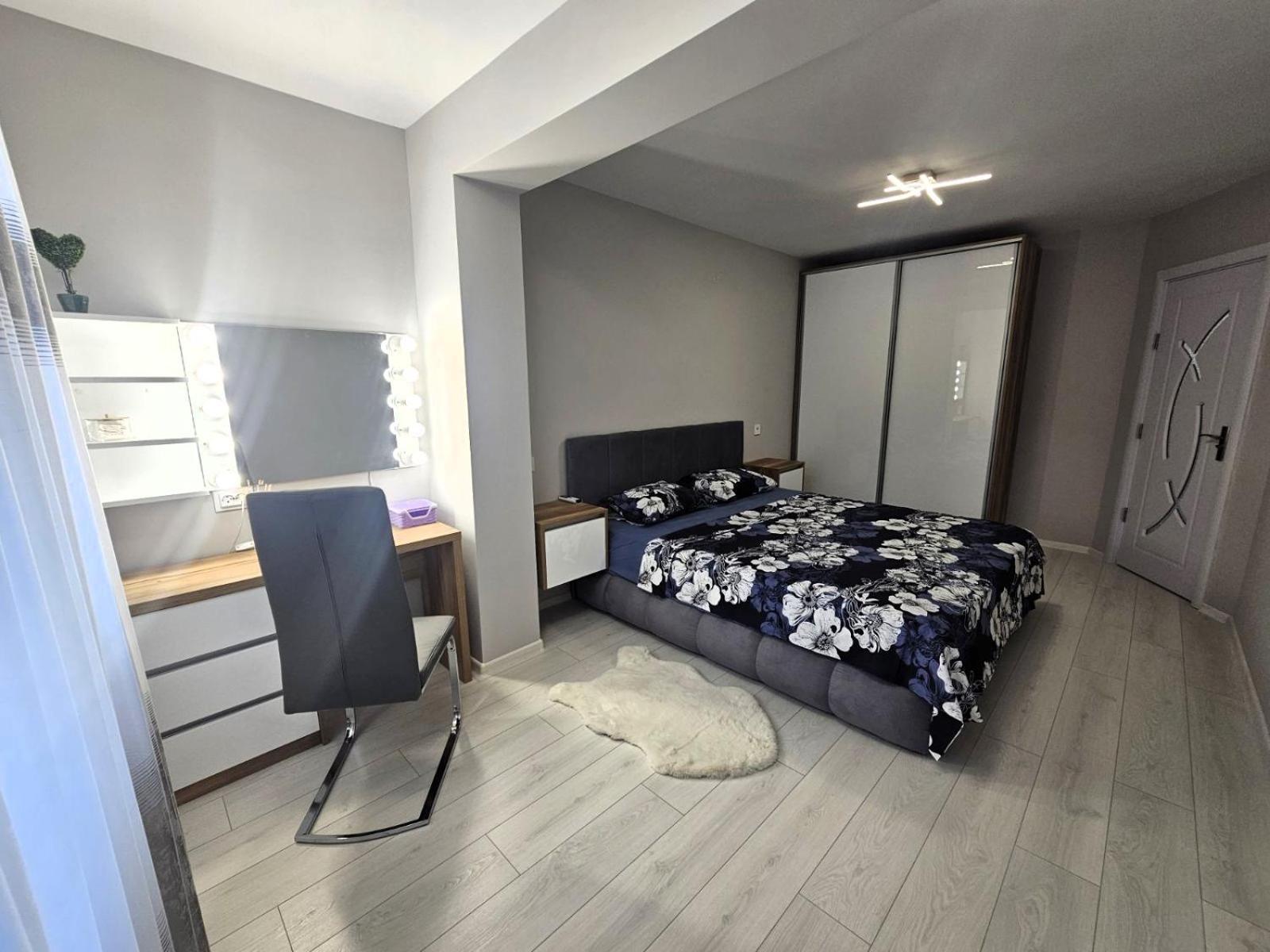 Apartment Bohemi With Free Parking Burgas Exterior foto